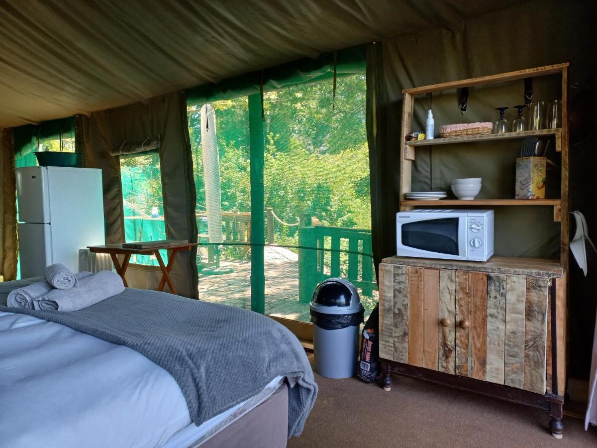 Fernhill Tented Treehouses Rheenendal Dış mekan fotoğraf
