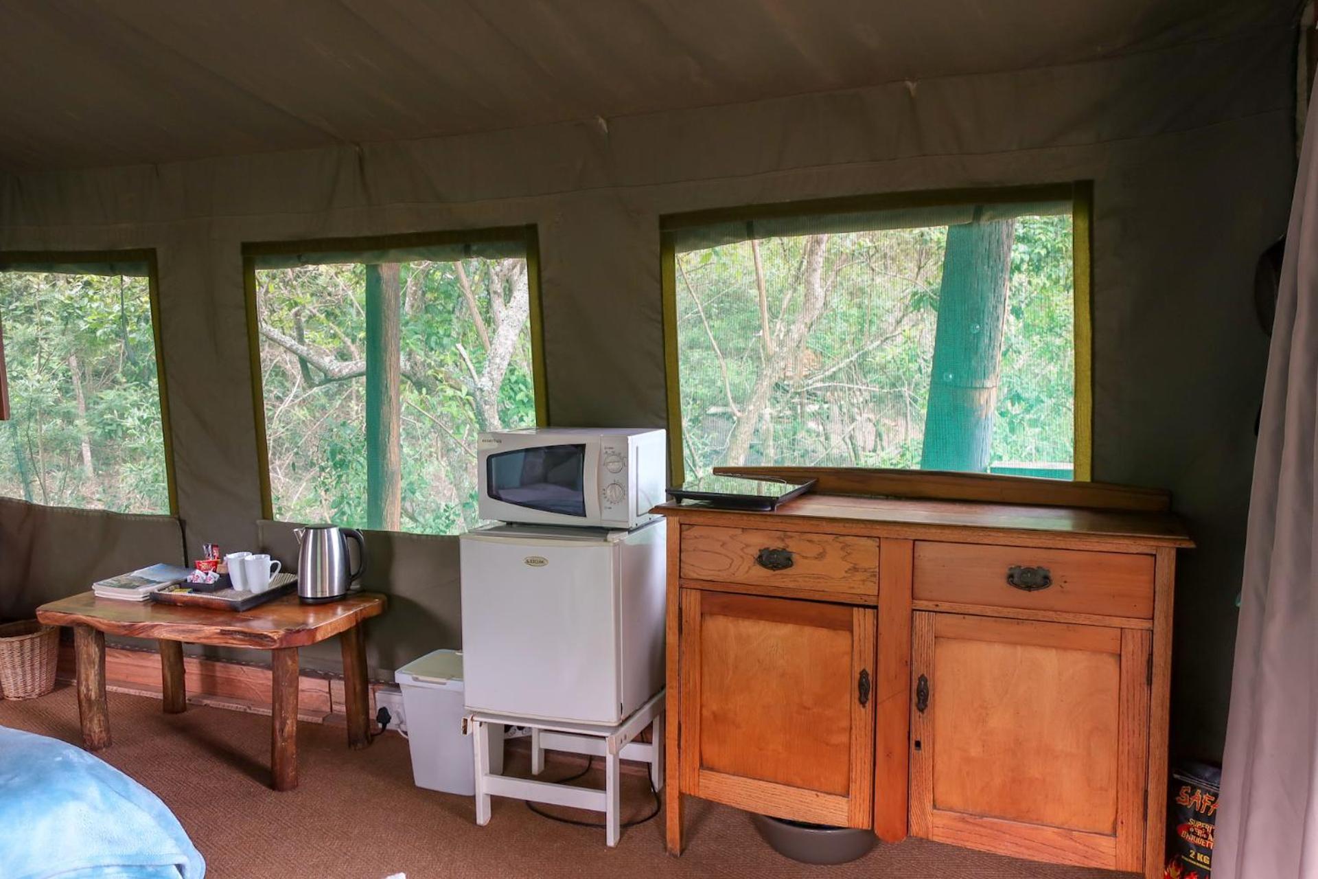 Fernhill Tented Treehouses Rheenendal Oda fotoğraf